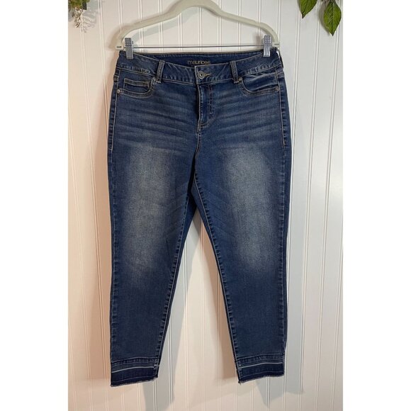 Maurices Womens Medium Wash Frayed Hem Skinny Jeans L-R Cotton Blend - Picture 1 of 12